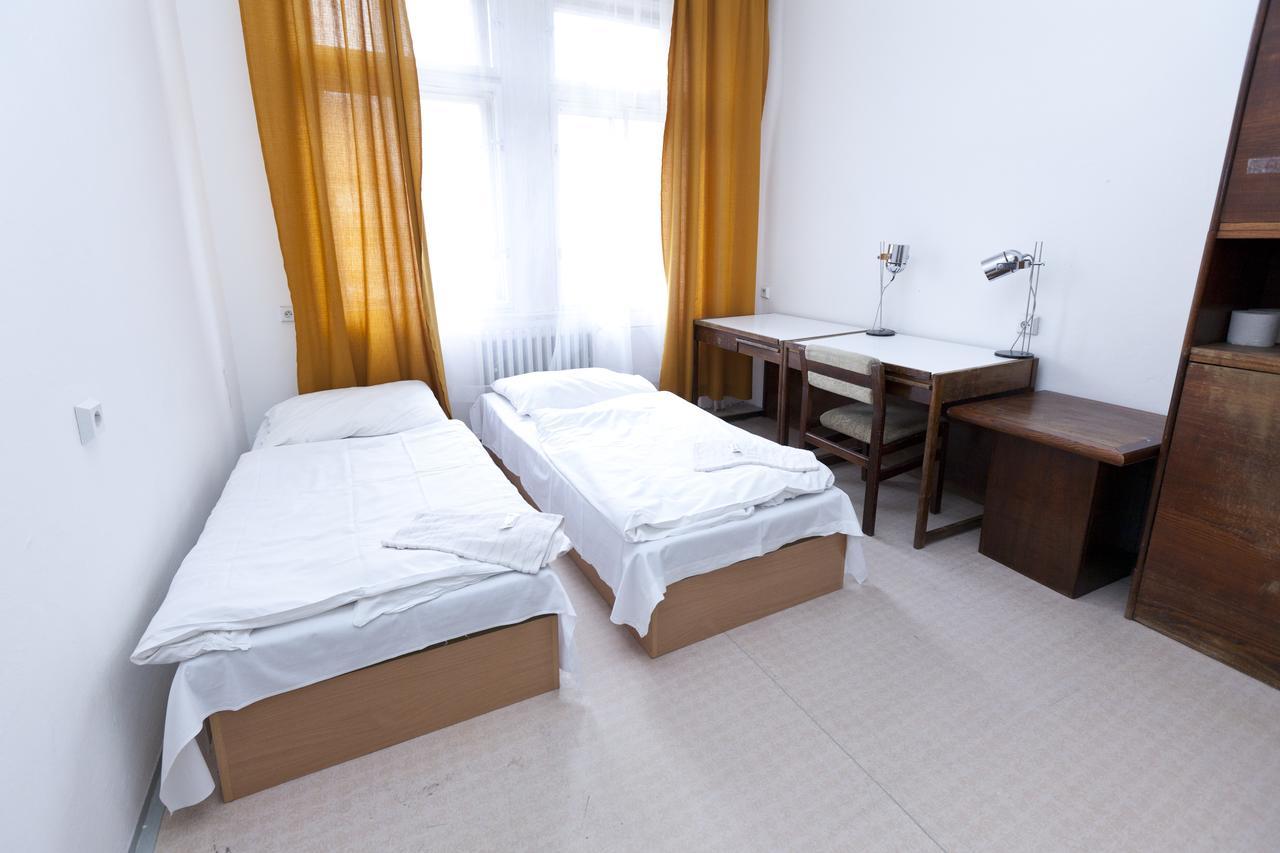 Hostel Hlávkova Praha Exteriér fotografie